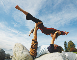 Acroyoga