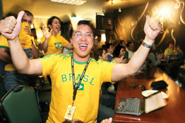 fans at La Senzala in Sunnyvale