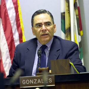 Ron Gonzales