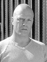 Michael Chiklis