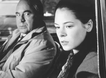 Bob Hoskins, Elaine Cassidy