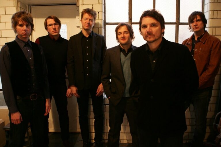 Wilco Kicks Off Sold Out Bay Area Concerts in San Jose