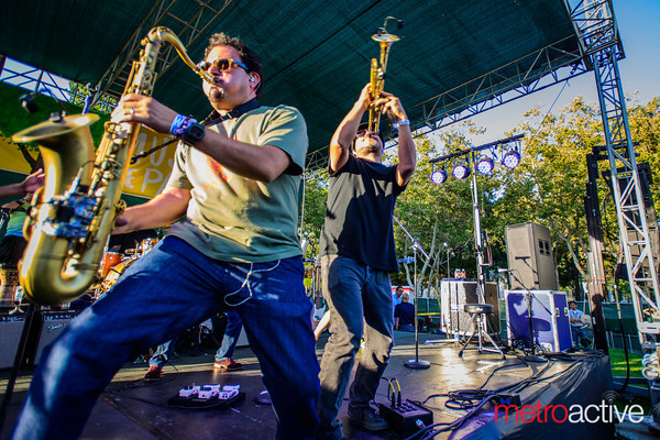 Music in the Park Ozomatli