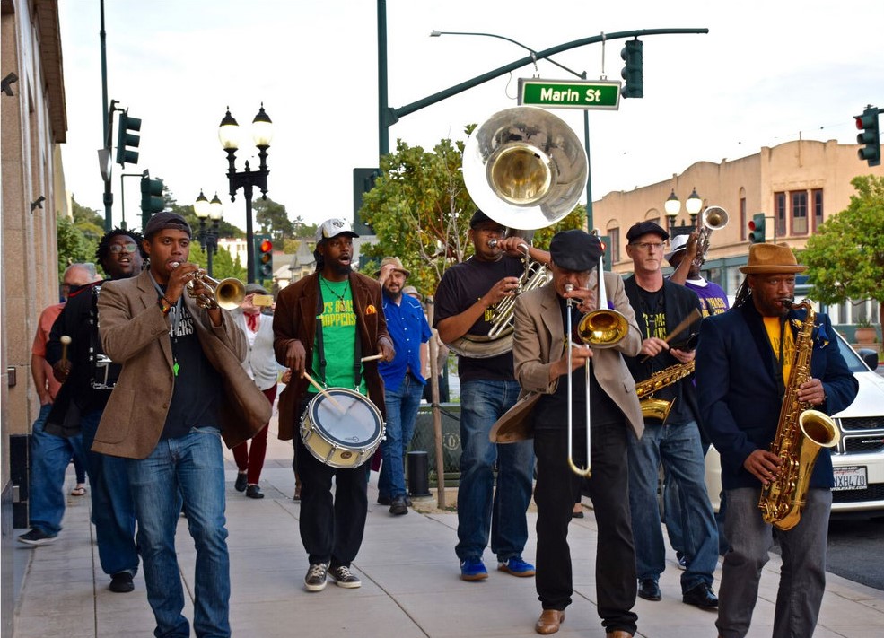 'mardi Gras Carnival' In Redwood City 