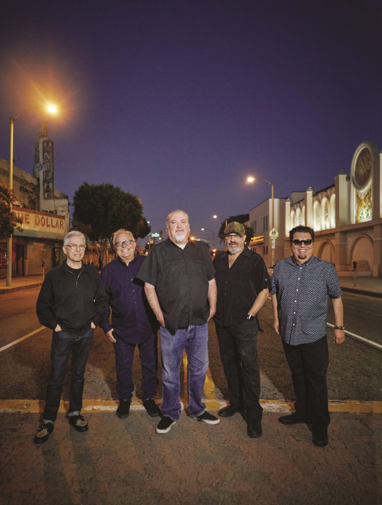 Image for display with article titled Los Lobos in Saratoga