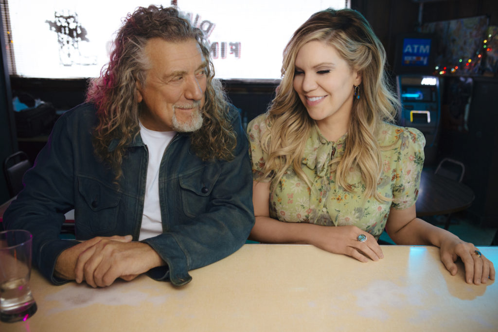 Image for display with article titled Robert Plant & Alison Krauss at Stanford