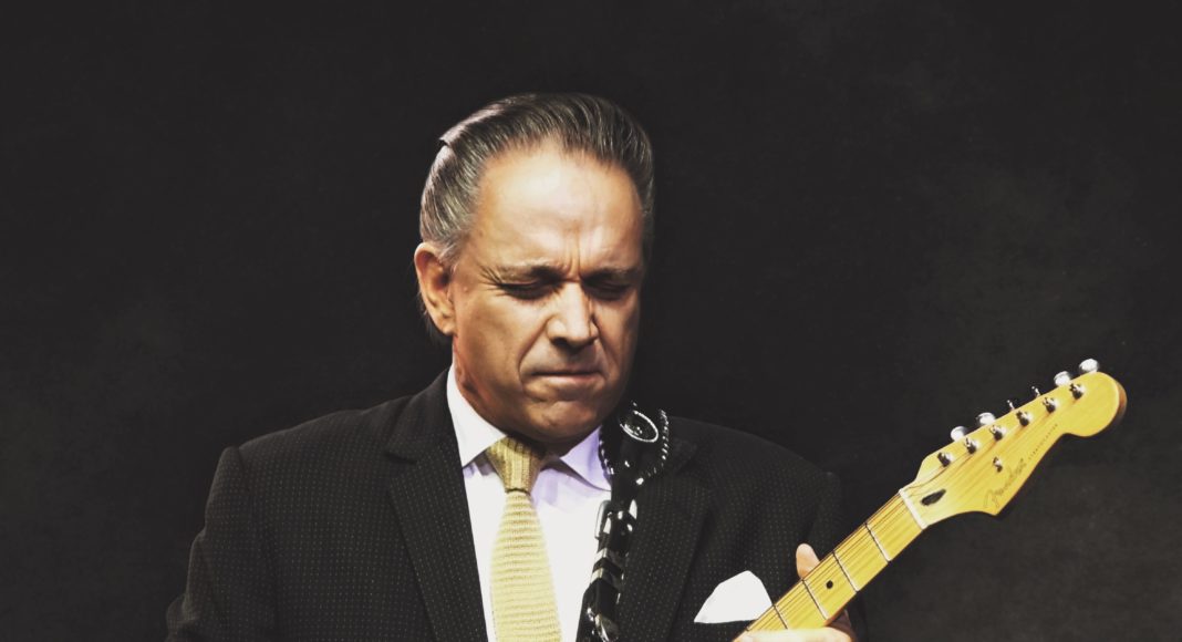 Jimmie Vaughan in Campbell